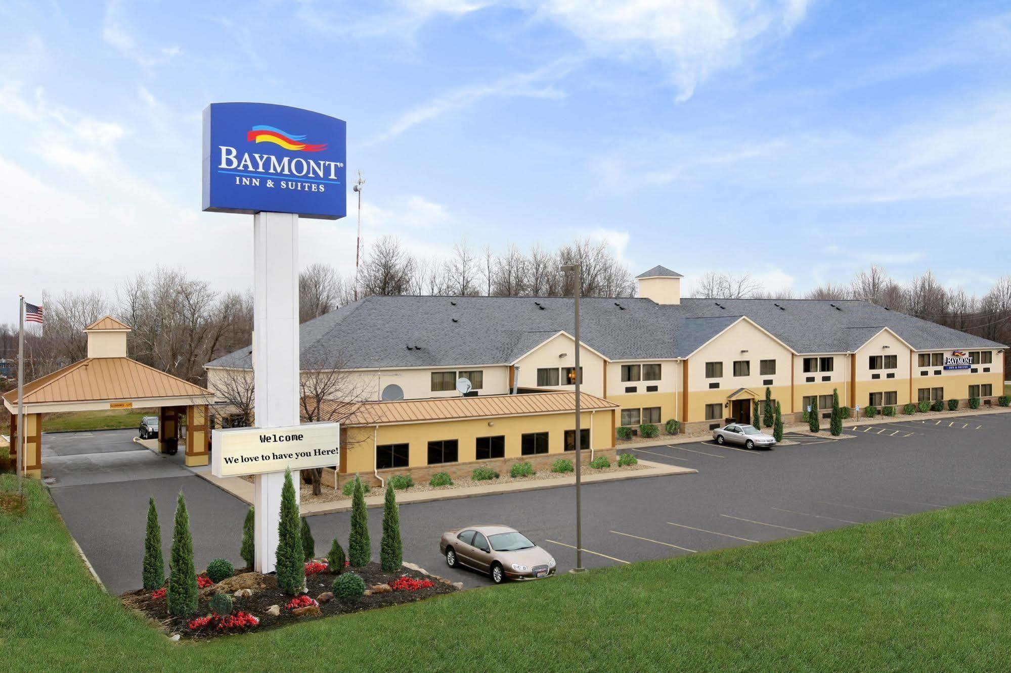 מלון Baymont By Wyndham Boston Heights/Hudson מראה חיצוני תמונה